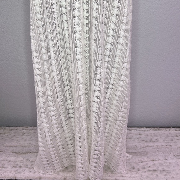 Lulu’s Destination Summer Ivory Crochet Halter Maxi Bodysuit Dress Medium - Picture 7 of 16